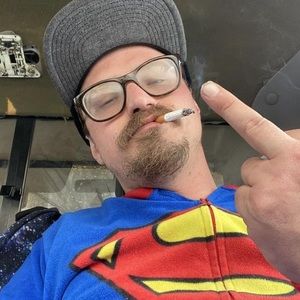 Meet your Posher, Eric